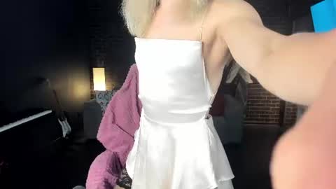 Snapshot of milena_marshmallows chatting on July 2026 07:36:01 AM Milena online show from July 2026 07:36:01 AM