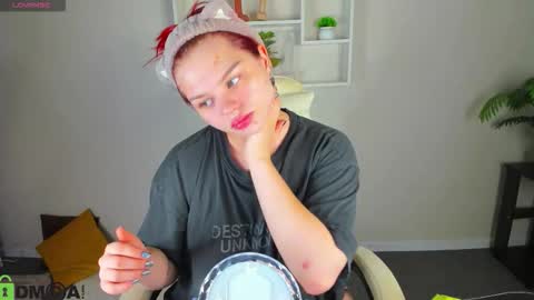 milena_sue online show from September 2025 01:05:02 AM