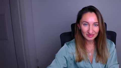 Milena online show from December 2025 08:53:01 AM