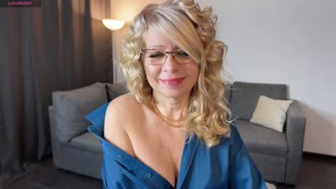 Milena online show from February 2026 05:48:02 AM