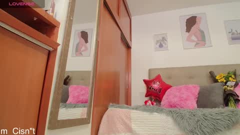 Miley online show from January 2025 04:26:01 PM