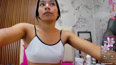 MILEY online show from October 2025 08:05:02 PM