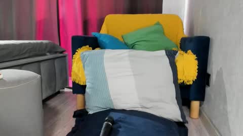 Snapshot of milf__mari chatting on October 2025 11:38:01 AM Maria online show from October 2025 11:38:01 AM