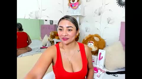 Antonella online show from January 2025 04:30:02 PM