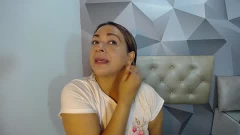 milf_hugeboobs online show from November 2025 10:54:02 AM