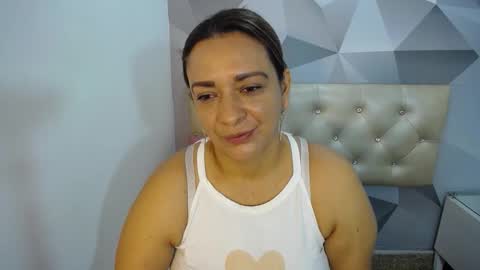 milf_hugeboobs online show from December 2025 10:53:01 AM