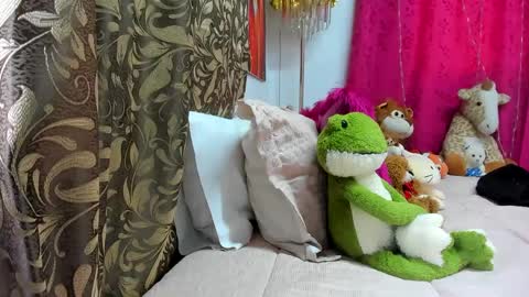 Nakary Bustamante online show from October 2025 08:59:01 PM