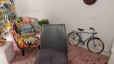 MilfElla online show from January 2025 10:41:01 AM