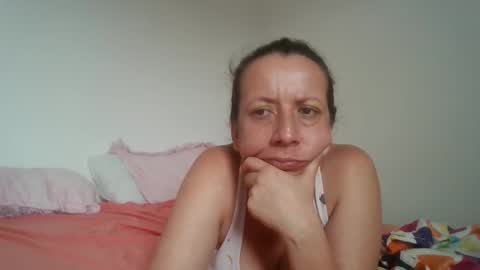 milfevha online show from October 2025 01:45:02 PM