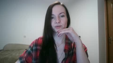 miliah online show from November 2025 07:47:01 PM