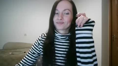 miliah online show from November 2025 07:47:02 PM