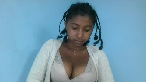 milinasy online show from July 2026 10:26:01 PM