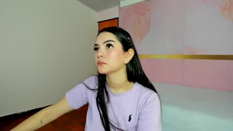 Snapshot of milk_candy16 chatting on September 2025 01:01:01 PM S O F I A online show from September 2025 01:01:01 PM