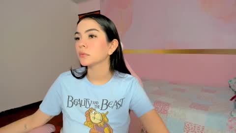 Snapshot of milk_candy16 chatting on October 2025 12:24:02 PM S O F I A online show from October 2025 12:24:02 PM