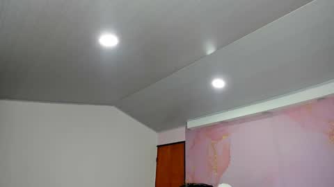 Snapshot of milk_candy16 chatting on November 2025 11:07:02 PM S O F I A online show from November 2025 11:07:02 PM