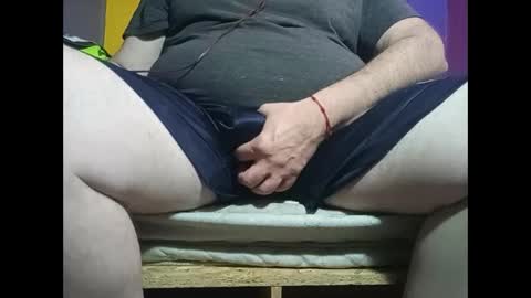 Snapshot of milkbabybear chatting on November 2025 05:09:02 AM milkbabybear online show from November 2025 05:09:02 AM