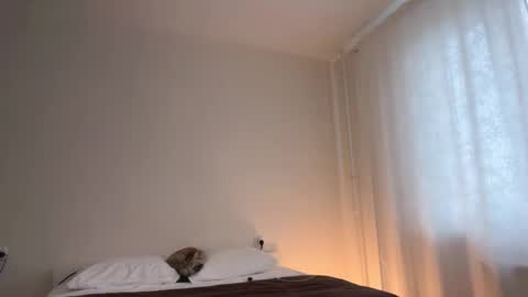 milky__way_ online show from March 2026 02:12:02 PM