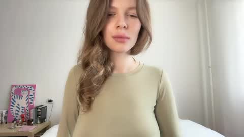 Snapshot of milky__way_ chatting on May 2026 01:51:02 PM milky__way_ online show from May 2026 01:51:02 PM