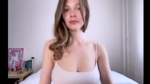Snapshot of milky__way_ chatting on June 2026 01:59:01 PM milky__way_ online show from June 2026 01:59:01 PM