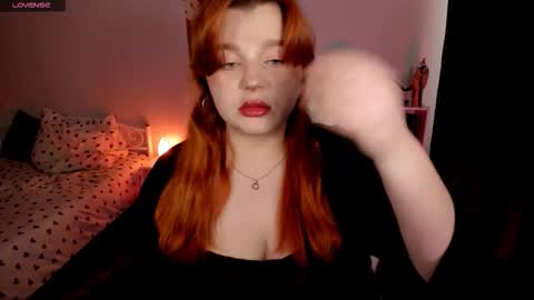 Lisa online show from November 2025 05:28:02 AM