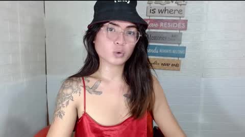 Snapshot of milkycumnel23 chatting on December 2024 04:31:01 PM NEL 23 online show from December 2024 04:31:01 PM