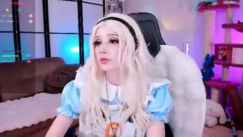 milky cute online show from July 2026 03:37:02 PM