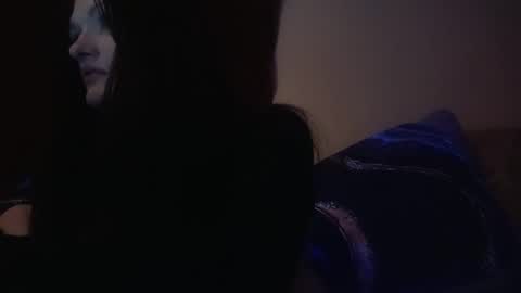 Snapshot of milkyemm chatting on November 2025 08:31:02 AM milkyemm online show from November 2025 08:31:02 AM