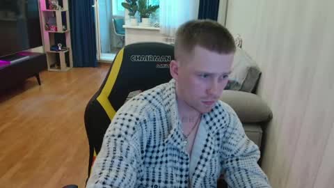 Snapshot of milkyfap chatting on May 2026 05:21:02 PM Mark and Elsa online show from May 2026 05:21:02 PM