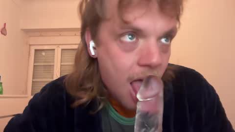 Snapshot of milkymitch chatting on January 2025 06:59:01 AM Mimi online show from January 2025 06:59:01 AM