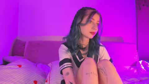 Snapshot of milla_remmy chatting on February 2026 02:20:02 AM Milla online show from February 2026 02:20:02 AM