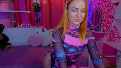 Milana online show from September 2025 08:41:01 PM