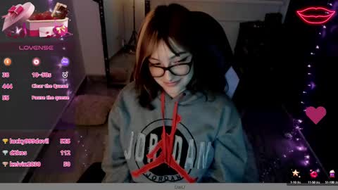 millandiux online show from February 2025 04:17:02 AM