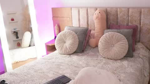 Snapshot of millarousse1 chatting on April 2026 01:05:02 AM erika rf99 online show from April 2026 01:05:02 AM