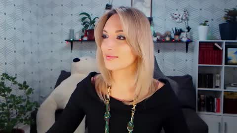 MillaXQueen online show from January 2026 03:04:02 PM