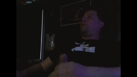 millbj02 online show from November 2025 09:42:02 PM