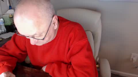 Snapshot of millenium0129 chatting on December 2024 03:15:01 AM millenium0129 online show from December 2024 03:15:01 AM