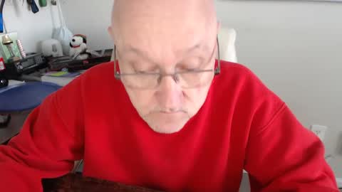 Snapshot of millenium0129 chatting on March 2025 05:39:02 PM millenium0129 online show from March 2025 05:39:02 PM