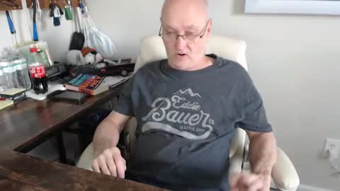 Snapshot of millenium0129 chatting on September 2025 07:03:02 PM millenium0129 online show from September 2025 07:03:02 PM