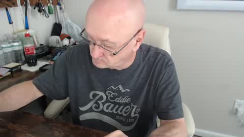 Snapshot of millenium0129 chatting on September 2025 03:45:01 PM millenium0129 online show from September 2025 03:45:01 PM