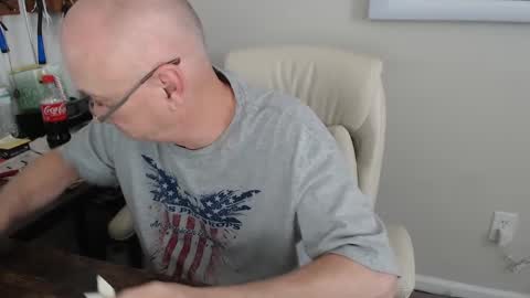 Snapshot of millenium0129 chatting on September 2025 05:38:01 PM millenium0129 online show from September 2025 05:38:01 PM