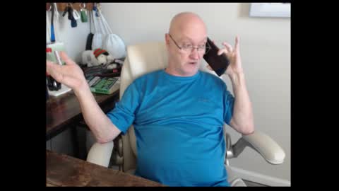 Snapshot of millenium0129 chatting on October 2025 05:14:02 PM millenium0129 online show from October 2025 05:14:02 PM