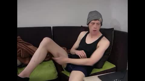 SlimnHungOH online show from November 2025 11:03:01 PM