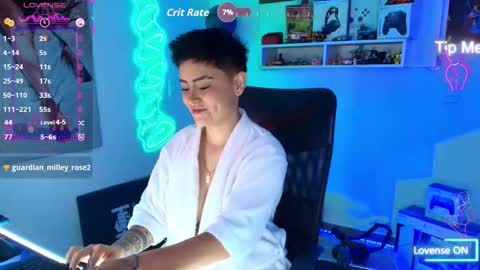 Snapshot of milley_rose chatting on September 2025 10:00:01 PM Im girl my name is Johana online show from September 2025 10:00:01 PM