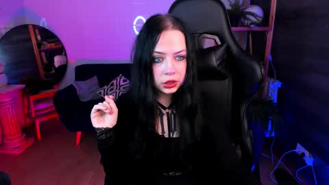 Snapshot of milleycyrus_ chatting on March 2026 01:11:02 PM milleycyrus_ online show from March 2026 01:11:02 PM
