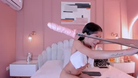 millie  online show from April 2026 03:31:02 AM