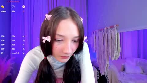 Snapshot of milliminimouse chatting on October 2025 04:50:01 PM milliminimouse online show from October 2025 04:50:01 PM