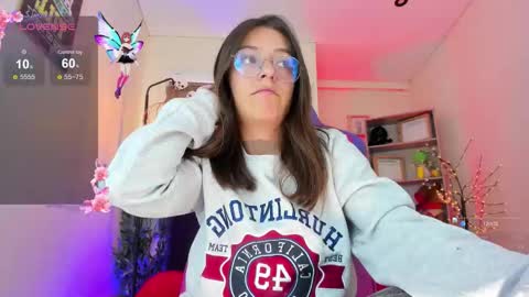 MILLY online show from November 2025 05:03:02 PM