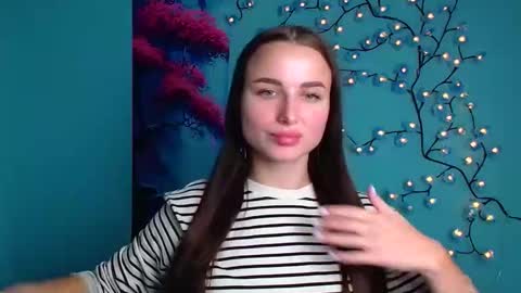 Milly online show from October 2025 11:21:01 AM