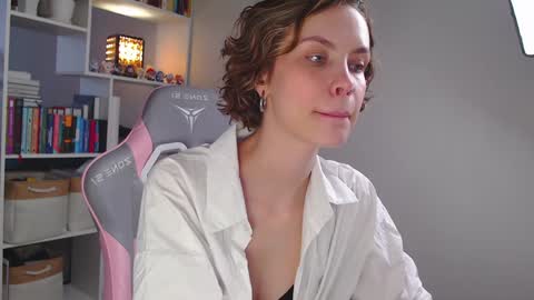 Milly online show from December 2024 07:58:01 AM