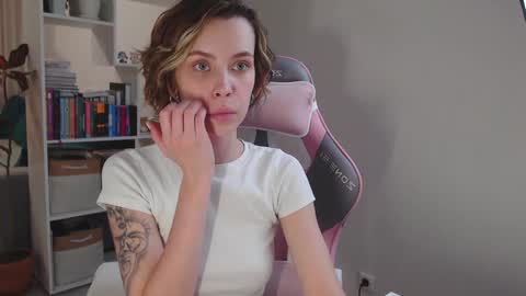 Milly online show from December 2024 12:27:02 PM